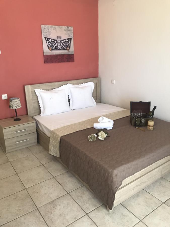 Studios On The Beach Скала Сотирос Екстериор снимка